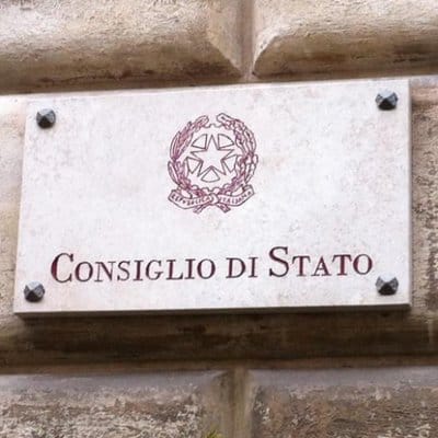 Ineludibile la valutazione della congruità dell’offerta economica nell’affidamento di specifico servizio a società in house.